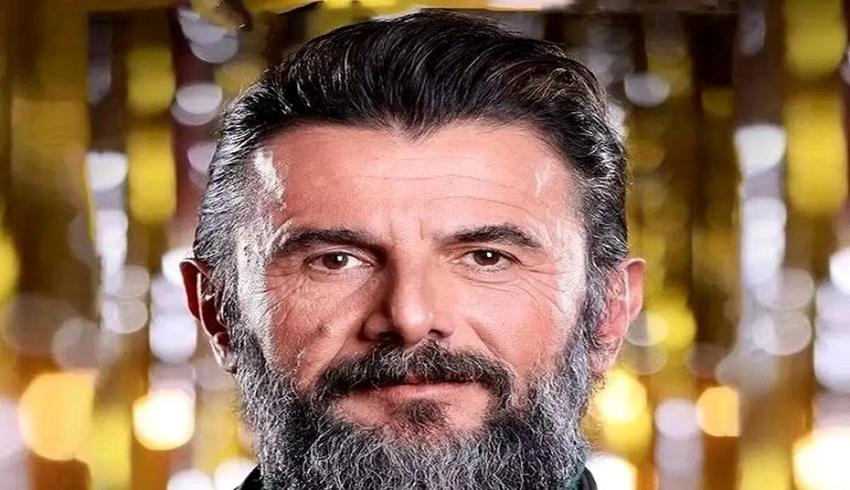 حرکت متفاوت امین حیایی در شیراز برای آزادی تتلو