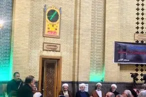 حضور حسن روحانی در مراسم ختم همسر آیت الله سیستانی