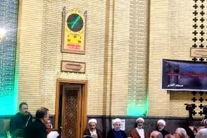 حضور حسن روحانی در مراسم ختم همسر آیت الله سیستانی