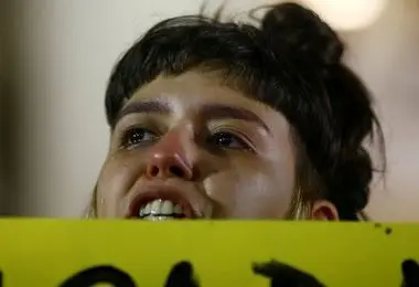 تجاوز 30 مرد به دختر 16 ساله/ فیلم سیاه تعرض مردم را خشمگین کرد