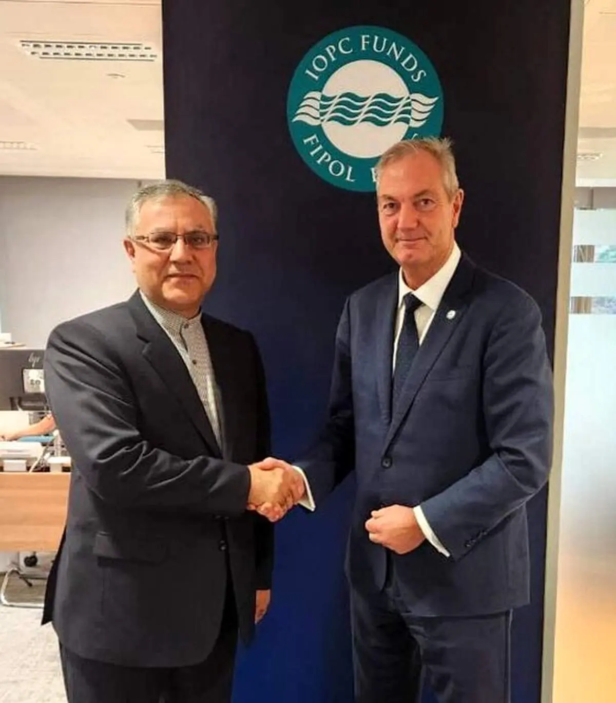 سفیر ایران در لندن با مدیر صندوق دفتر مستقل رفتار پلیس دیدار کرد