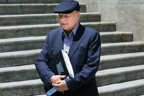میرکاظمی هم می‌رود