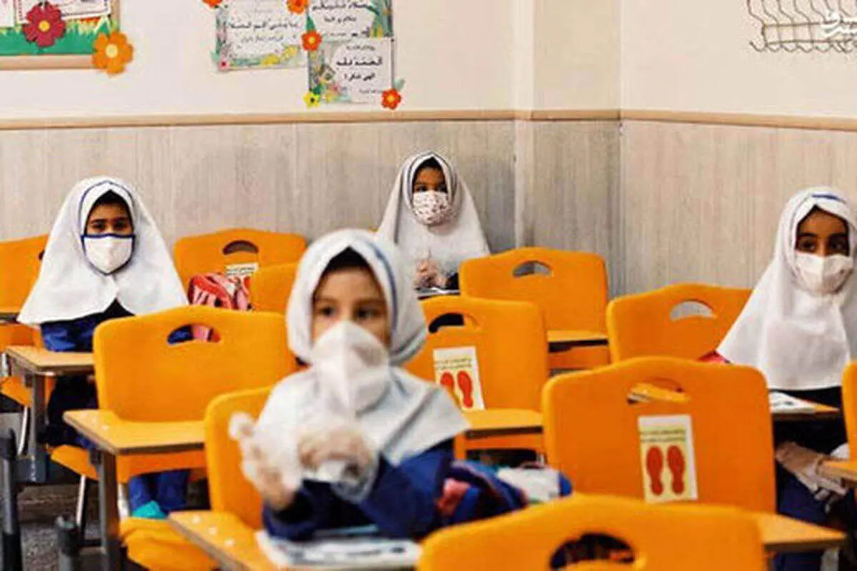 هشدار بزرگ به معلمان داده شد/ این کارها را انجام ندهید