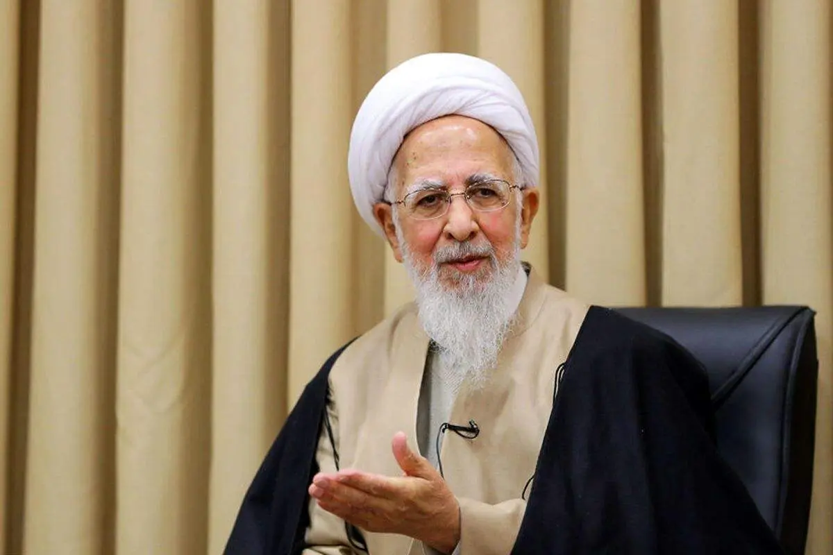 آیت الله جوادی آملی: رضایت مردم باید تأمین شود، اینها را نرنجانید و خوب اداره کنید