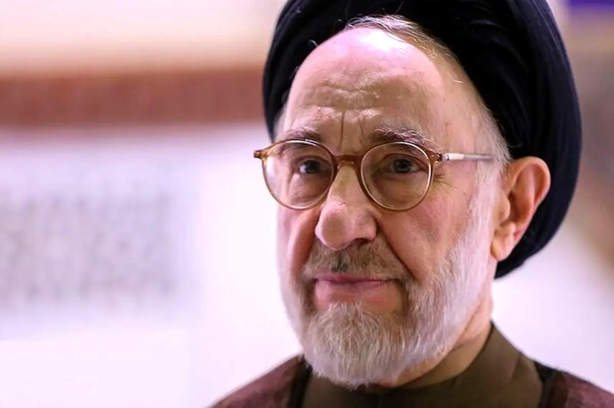 تجلیل سیدمحمد خاتمی از تاب‌آوری و ایستادگی ملت ایران در برابر تجاوز/  دست مدافعان وطن را می‌بوسم و حمایت از آنان را وظیفه ملّی می‌دانم