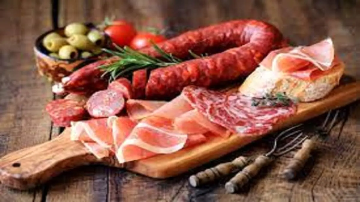 لطفاً این غذاها را نخورید؛ عمرتان را کم میکند