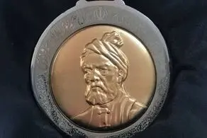 نشان ملى فردوسى به سردار حاجى‌زاده تعلق گرفت 