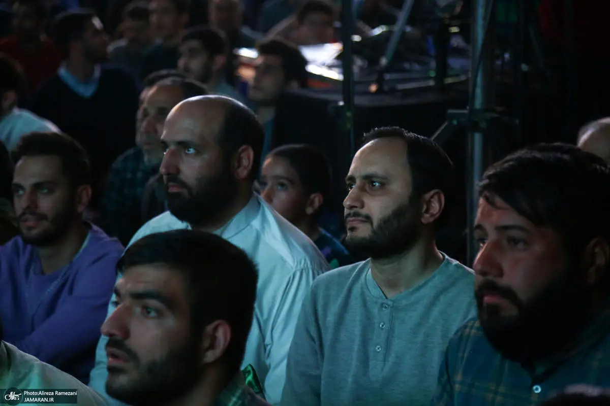عکس متفاوت سخنگوی دولت پس از گل خوردن از آمریکا+ببینید