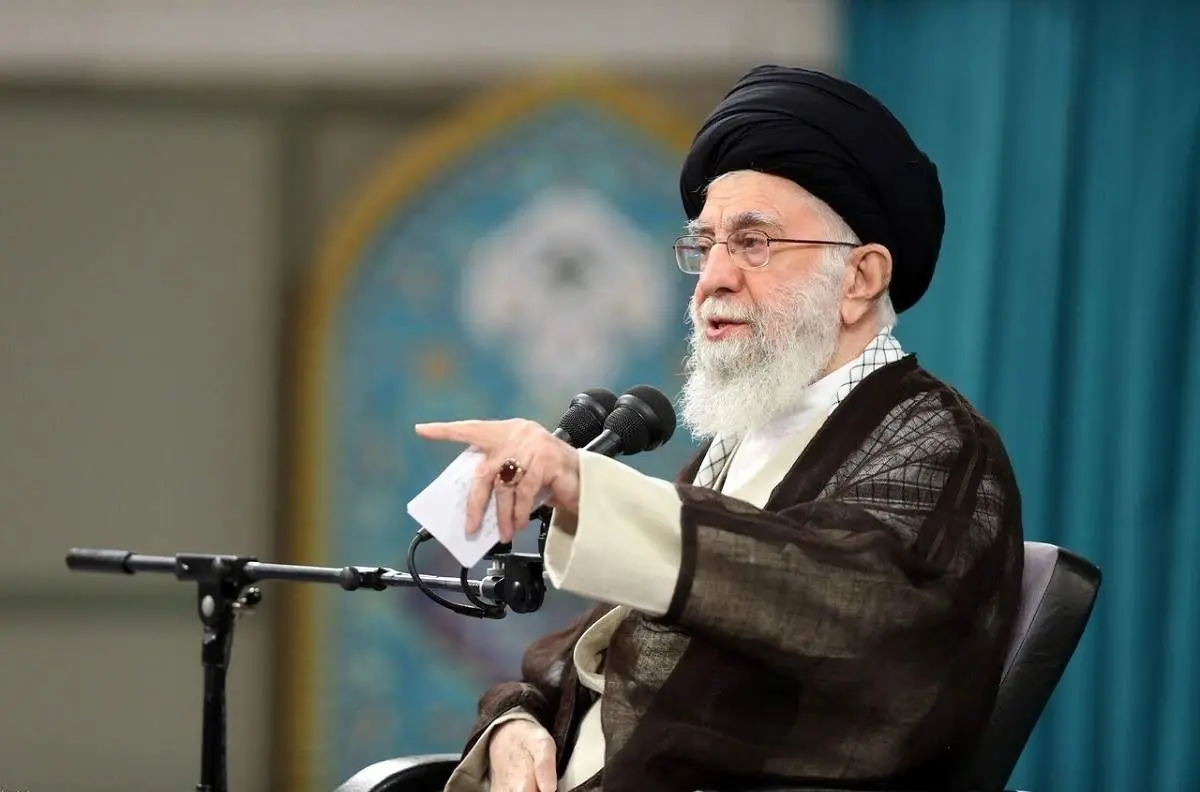 آن کسانی که حتی نظام را قبول ندارند بیایند رأی بدهند| در هیچ جای دنیا در مراکز تصمیمگیری آن کسی که اصل نظام کشور را قبول ندارد راه نمیدهند