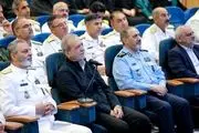 ارتباط برخط پزشکیان با فرماندهان ناوشکن دنا و زیردریایی فاتح 