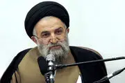 آیت الله غروی: برخی خانم‌ها حتی شلوار هم نمی‌پوشند