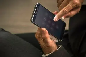 امکان برقراری تماس از خطوط ثابت با خارج از کشور فراهم شد