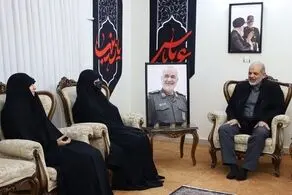 دیدار جانشین رئیس ستادکل نیروهای مسلح با خانواده شهید سلامی