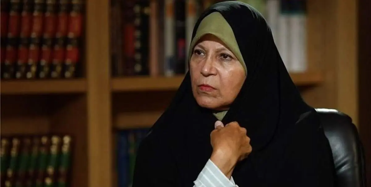 یک منبع نزدیک به خانواده آیت الله هاشمی: فایزه هاشمی در هیچ تجمعی شرکت نکرده است