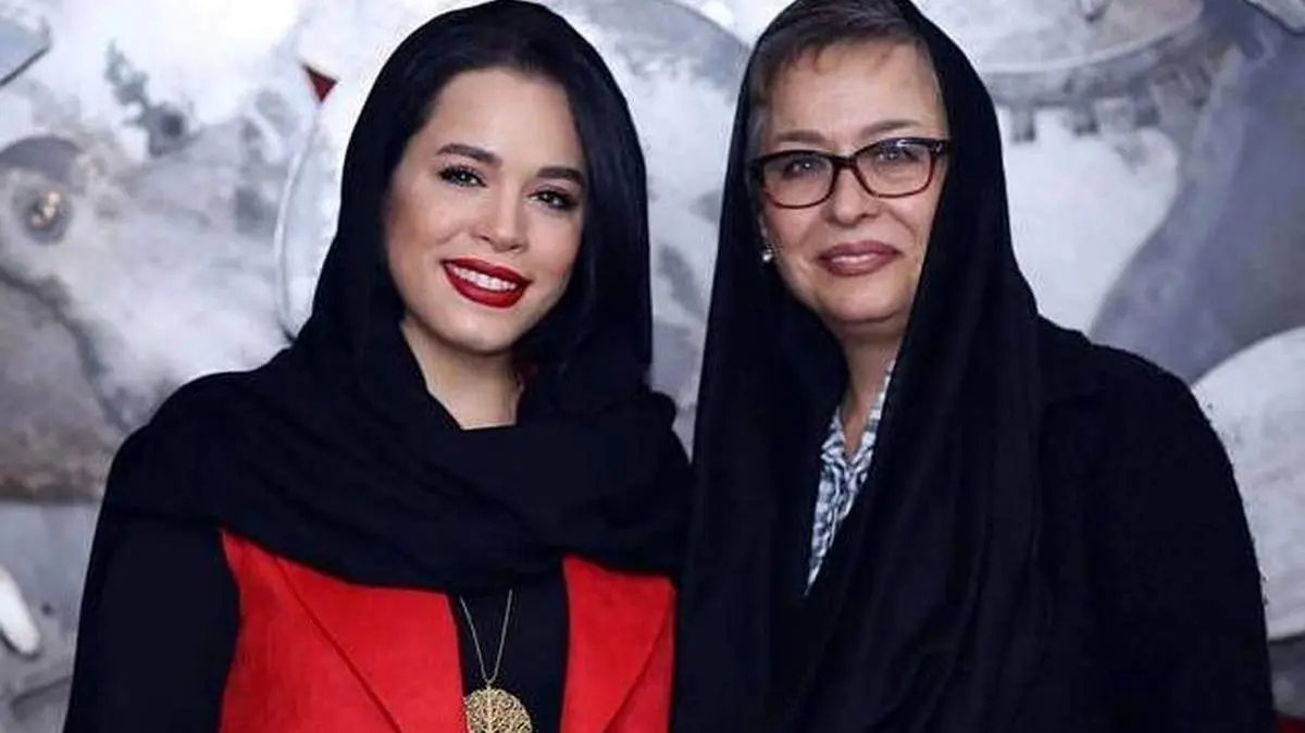 عکس غافلگیر کننده از ملیکا شریفینیا و مادرش / ببینید
