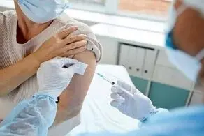 جزییات زمان آغاز واکسیناسیون کرونا/چه کسانی واکسن می‌زنند؟