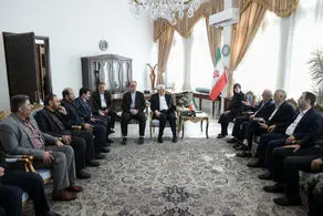 دیدار نوروزی جمعی از وزرا با محمدرضا عارف