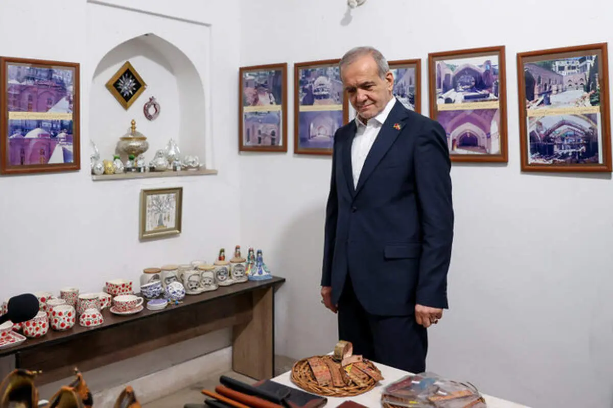 بازدید رئیس جمهور از مسجد کبود ایروان