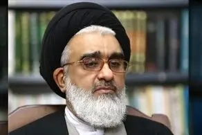 اظهارات مهم امام جمعه قم درباره رابطه کافی‌شاپ‌ها با شبکه‌های خارجی