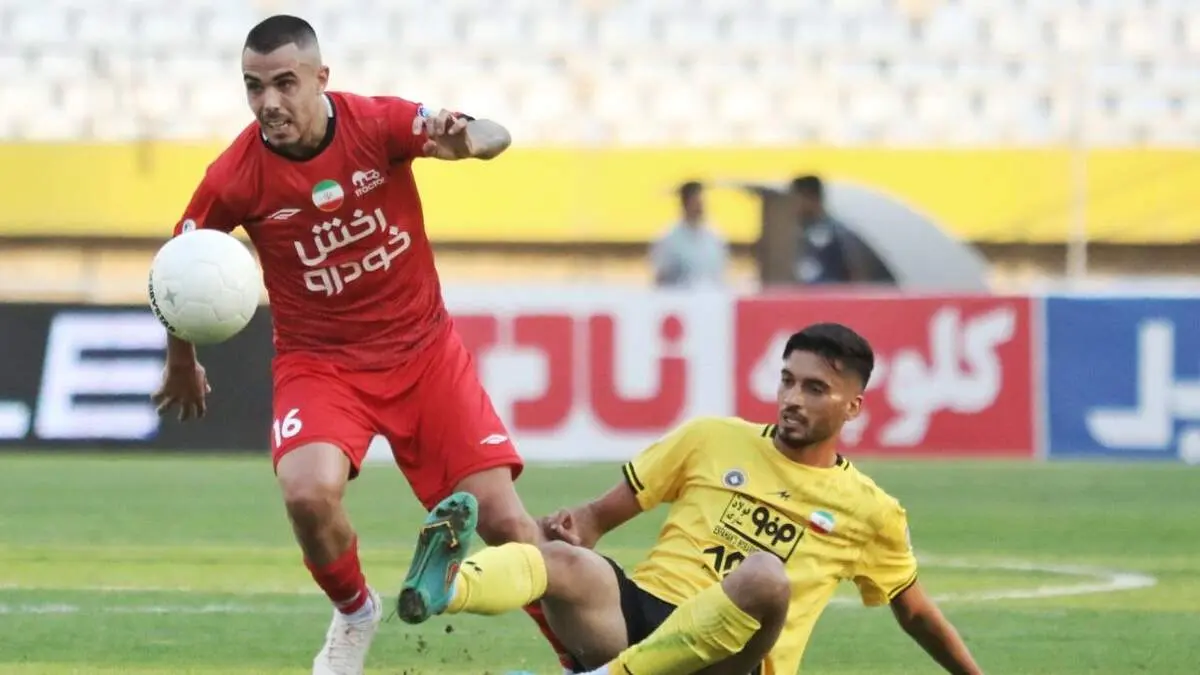 قفلی ساپینتو روی ستاره تراکتور!