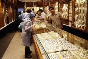 هجوم مردم برای خرید طلای دست دوم