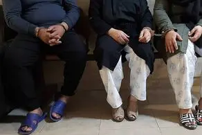 آزار شیطانی دختر بچه ۳ساله توسط همسایه شیطان صفت ! / هیچ ردی از دختر بچه نبود تا بوی تعفن جسد در محله پیچید و ..