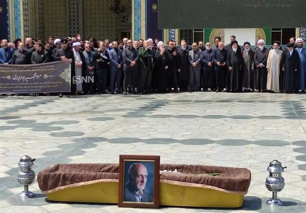 پیکر مرحوم حجازی در حرم امام رضا (ع) آرام گرفت/ حضور سردار قاآنی در مراسم تشییع