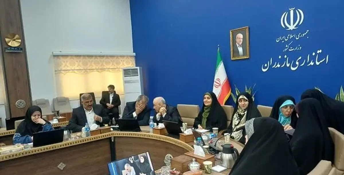 ۸۳ بانو در دولت بهکار گرفته شدهاند