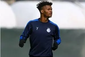  ستاره استقلال در آستانه عقد قرارداد با پرسپولیس