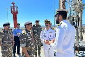 ناوگروه ۸۶ نیروی دریایی ارتش در صلاله عمان پهلو گرفت