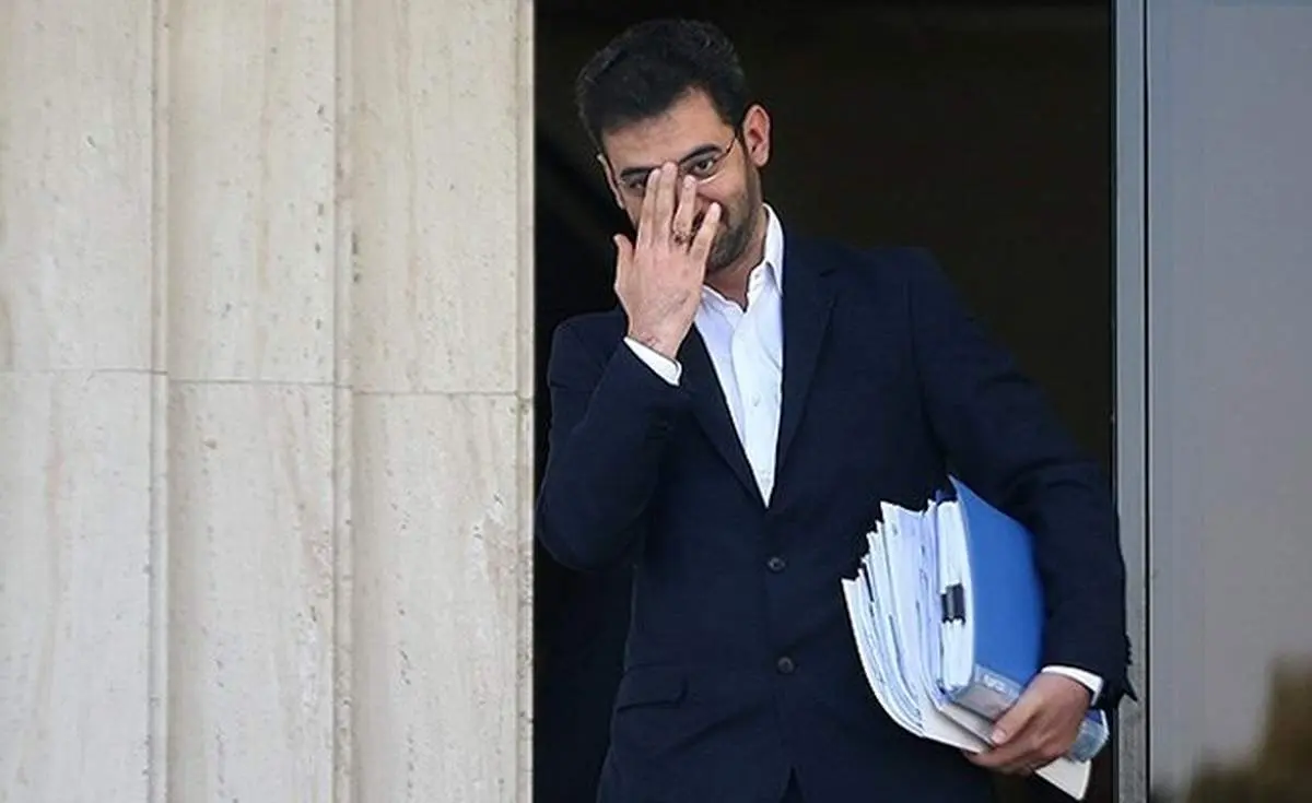 آذری جهرمی در وزارت ارتباطات ماندگار شد!+دلیل