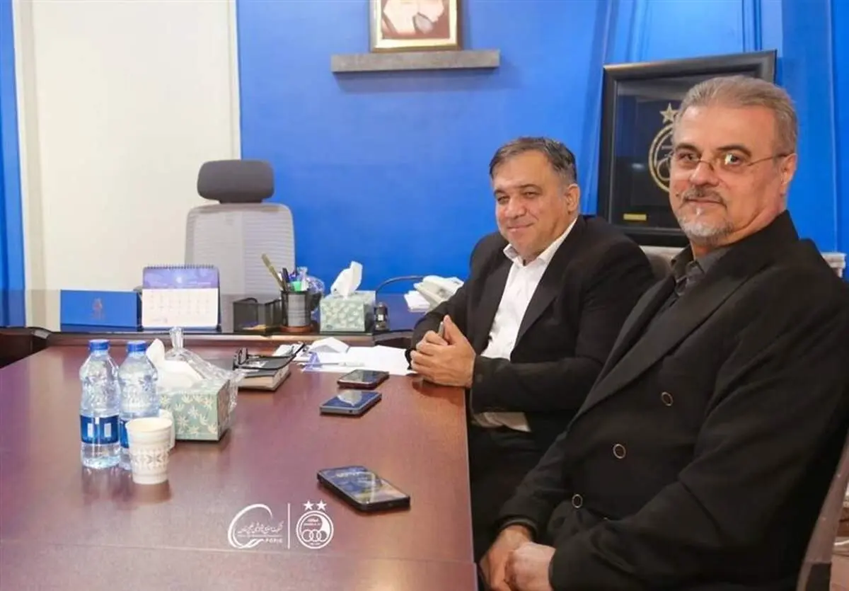 تاجرنیا پاسخ کری آذری جهرمی را داد! + عکس
