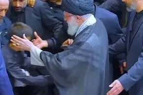 حاج آقا رئیسی آرام بخواب که نوه هایتان در آغوش پدرانه رهبر انقلابند/ تصاویر
