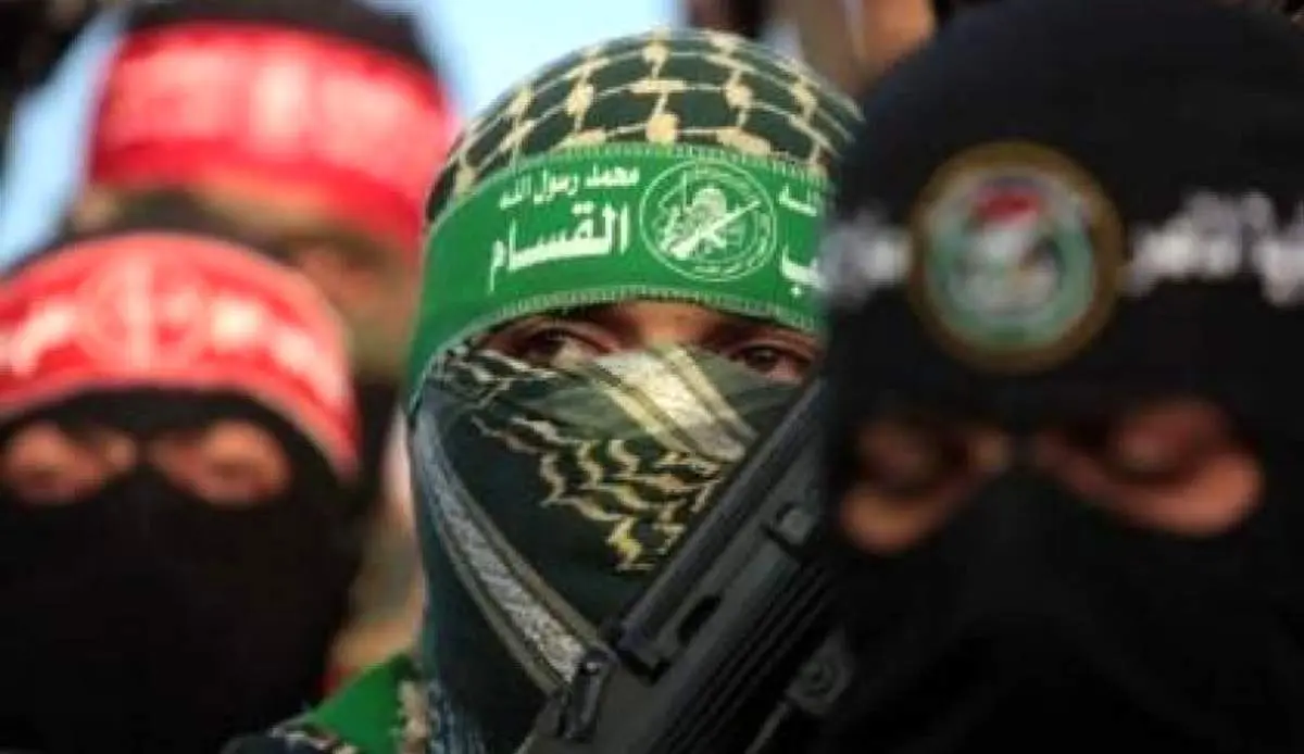 انگلیس عذرخواهی کند
