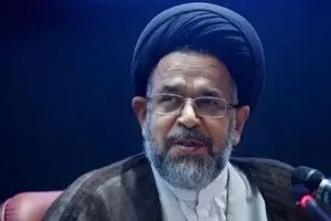 بازدید دستیار ویژه رئیس‌جمهور از موکب‌های خدمت‌رسان در مراسم وداع با رهبر شهید