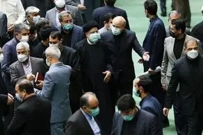 اختلافات زبانه کشید| وقتی دولت رئیسی و مجلس انقلابی در کاسه هم می‌گذارند! 
