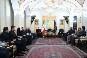 تفاهم میان ایران و آمریکا بسیاری از مشکلات موجود در منطقه و خاورمیانه را کاهش می‌دهد