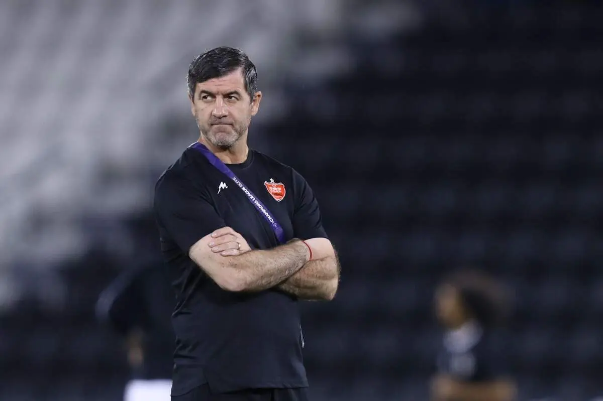 کریم باقری با بازیکنان پرسپولیس اتمام حجت کرد