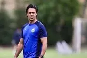 هواداران به دنبال ناجی قدیمی؛ تشویق فرهاد مجیدی در ورزشگاه فولادشهر