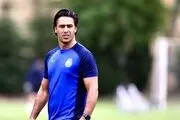 هواداران به دنبال ناجی قدیمی؛ تشویق فرهاد مجیدی در ورزشگاه فولادشهر