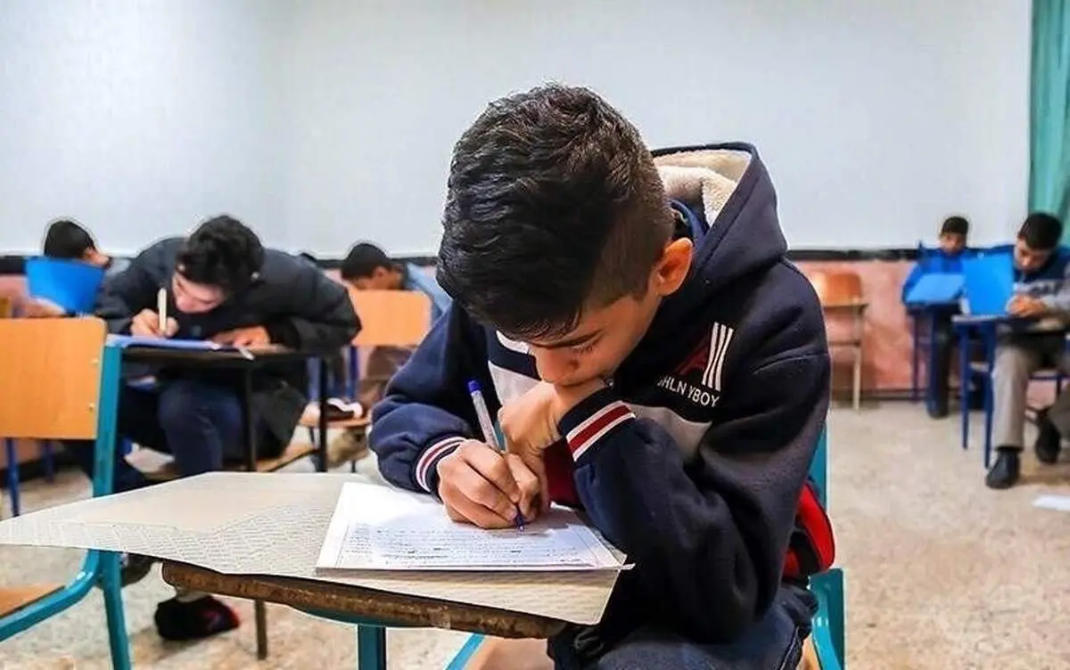 شاهکار خنده دار دانش آموز تنبل در پاسخ به سوال ریاضی حماسه ساز شد/ عکس