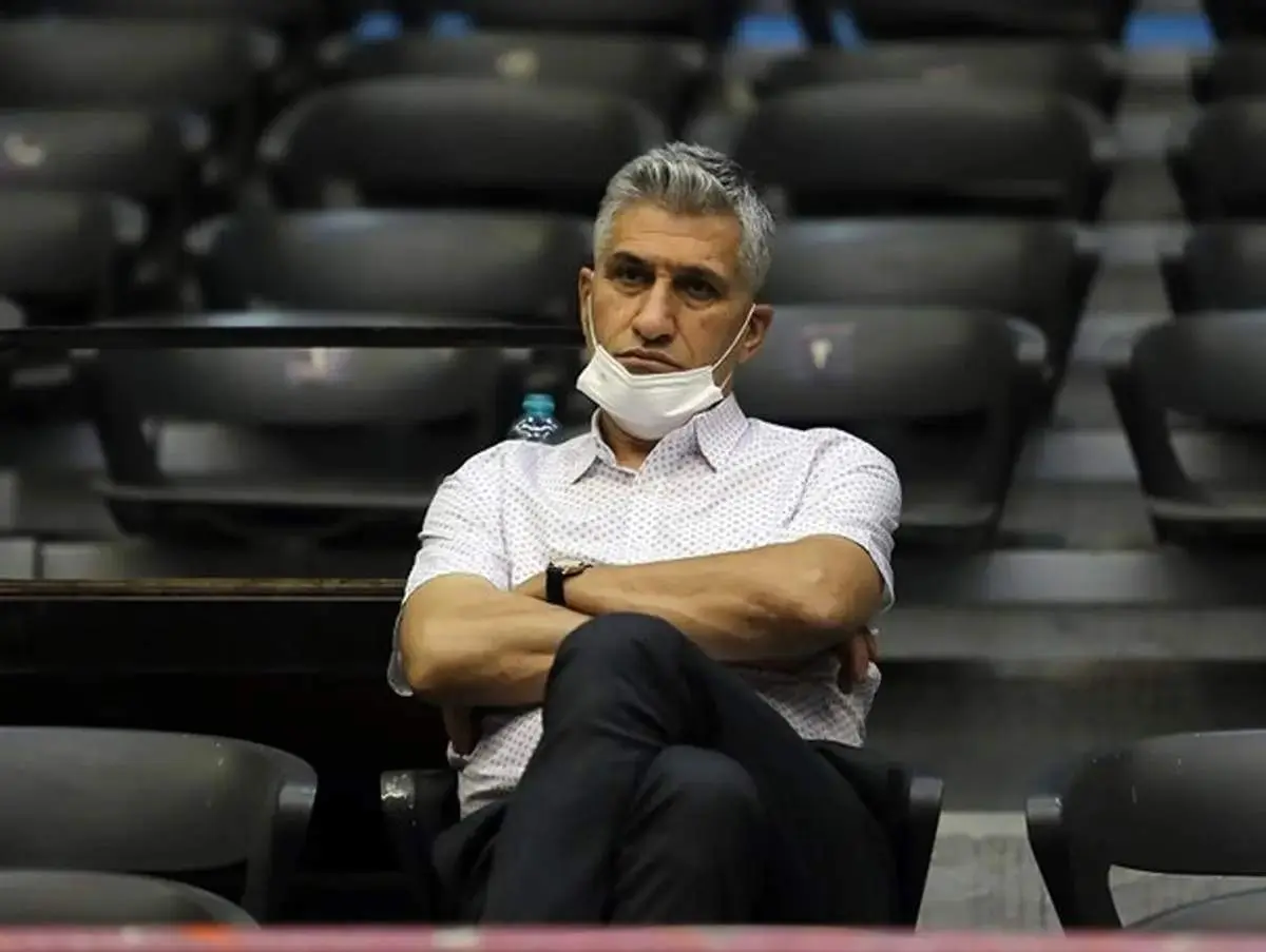 یک پرسپولیسی وارد استقلال شد !