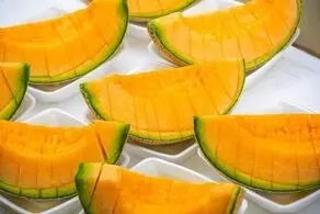 گرانترین میوه دنیا کیلویی ۴۴۴ میلیون!+عکس