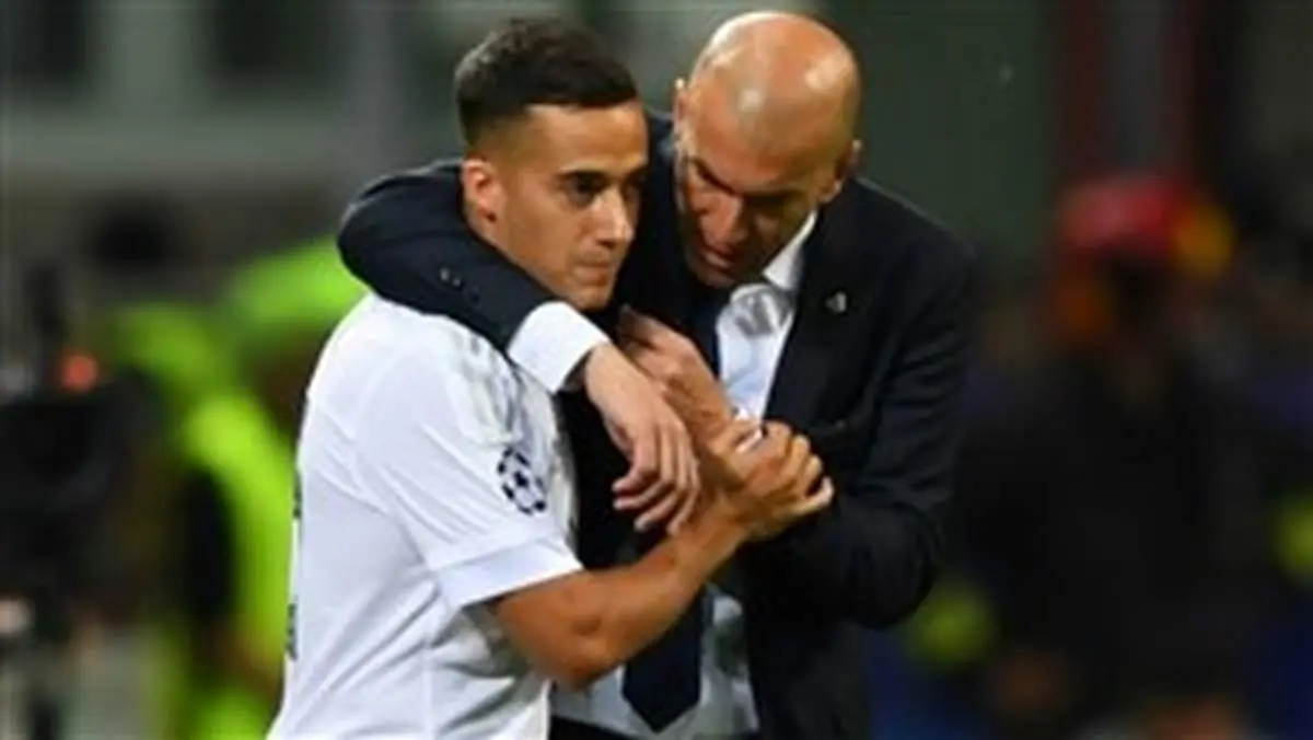 یک پای ستاره محبوب زیدان بیرون رئال