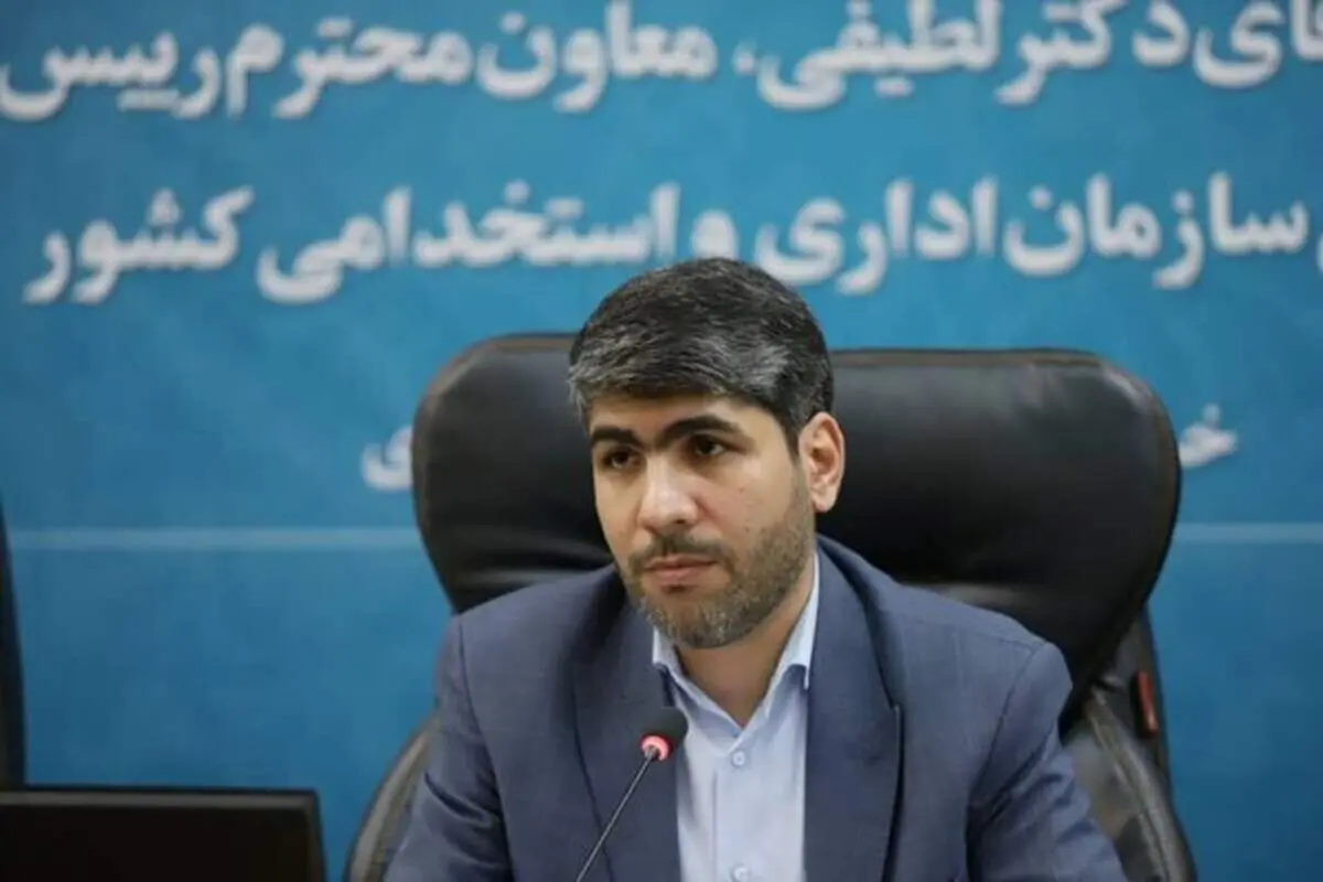 رئیس سازمان اداری به محل کارش برگشت