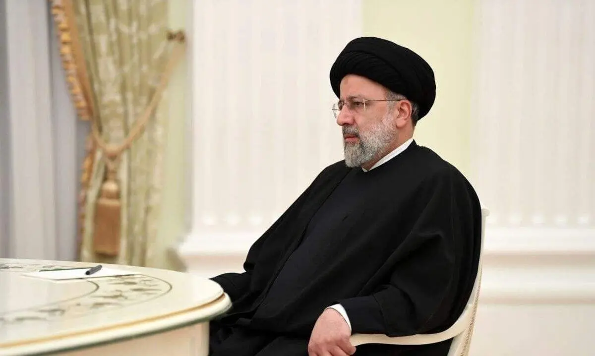 روحانی منتقد رئیسی را بیرون انداختند + ببینید 