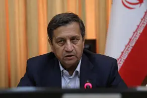 مقایسه رأی نمایندگان به همتی در فاصله چند ماه