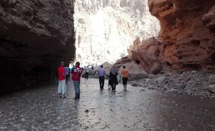 با چشمه‌های آب گرم ایران و خواص درمانی آن‌ها آشنا شوید