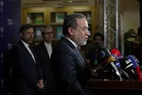 عراقچی به انگلیس هشدار داد 
