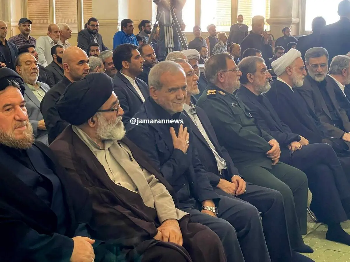 مسعود پزشکیان در مراسم چهلم شهید رئیسی